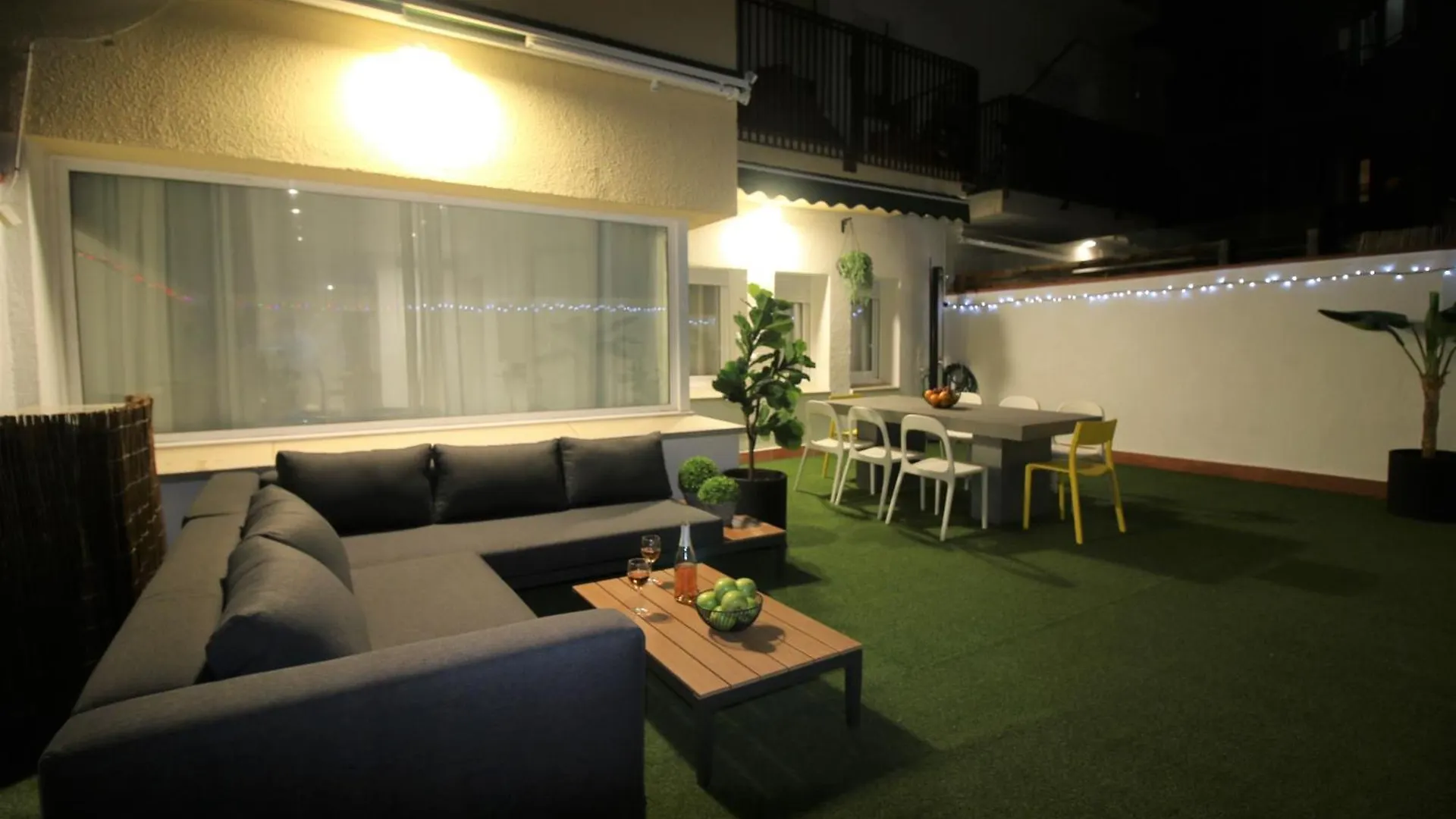 Wonderful Apartment In Plaza Espana Barcelona