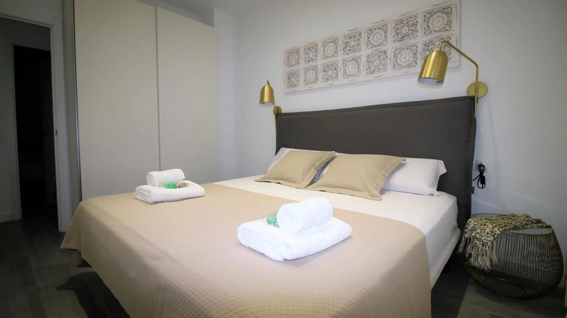 Wonderful Apartment In Plaza Espana Barcelona